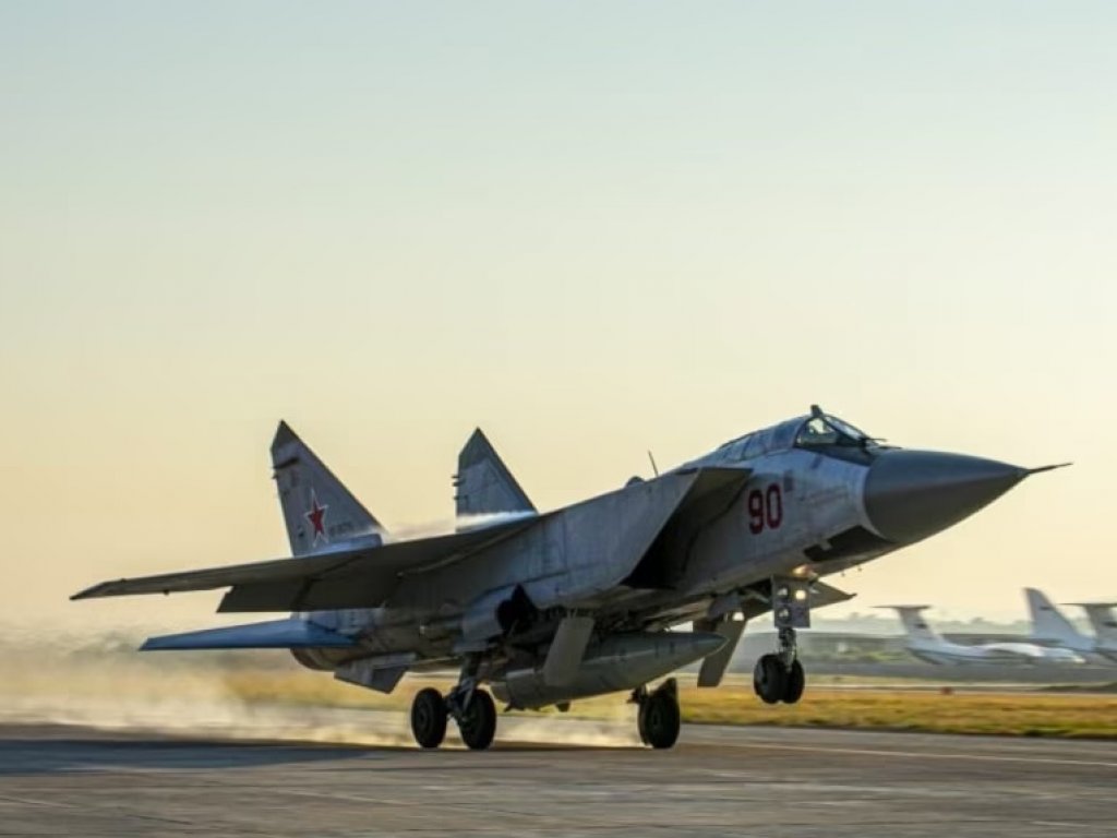 The MiG-31K airplane is a carrier of 