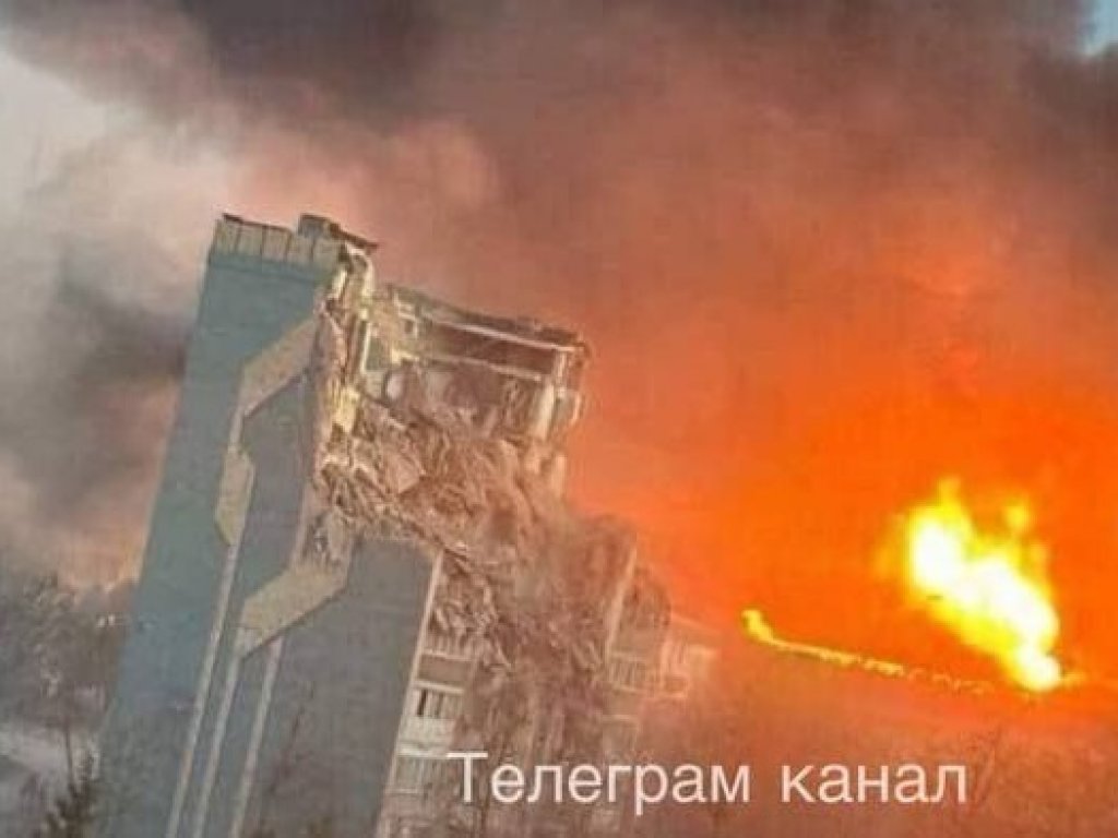 Destroyed residential building in Ternopil after the Russian attack on November 19