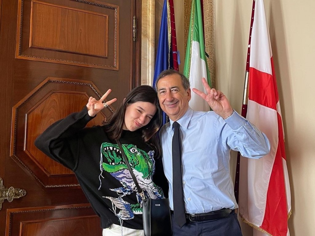 How the 20-year-old TikTok star from Chernihiv met the mayor of Milan ...