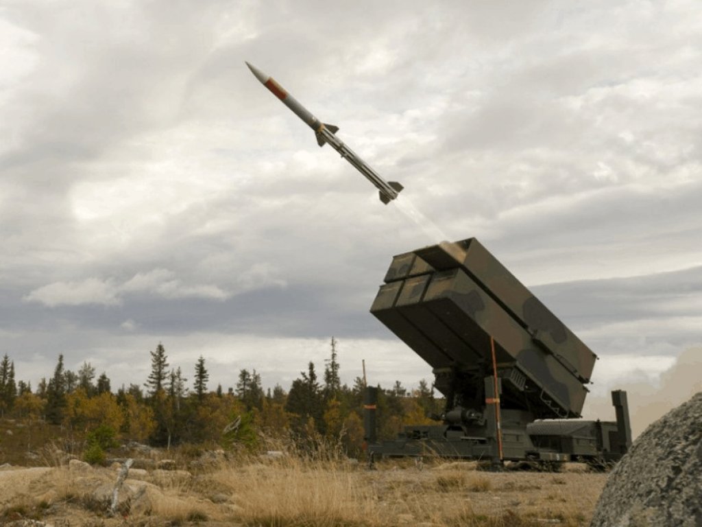 Launch of the Raytheon AMRAAM anti-aircraft guided missile from the NASAMS launcher.