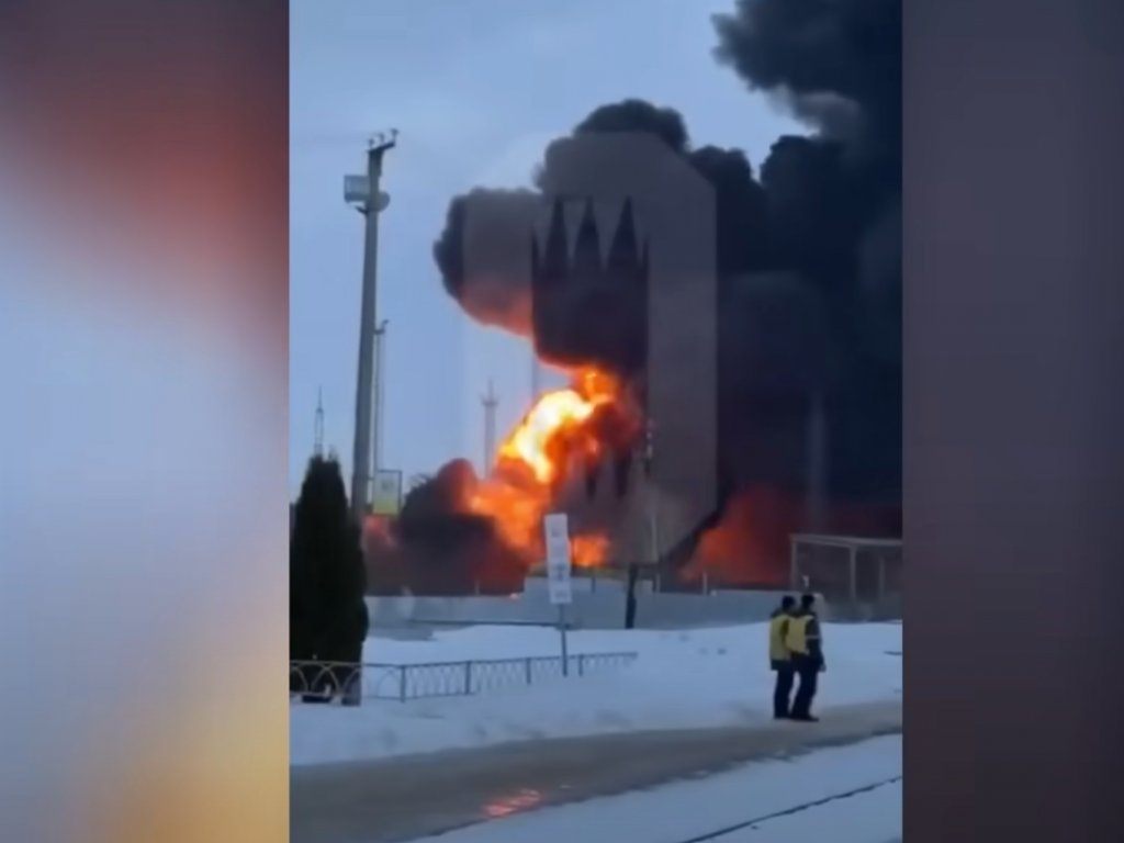 Attack on the oil depot in the Bryansk region