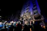 <b>Photos and videos of the consequences of the rocket attack on the center of Kyiv have appeared</b>